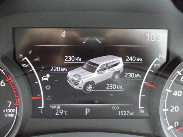 TOYOTA LANDCRUISER WAGON 2023 Image 31