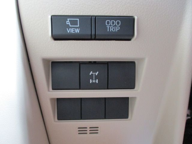 TOYOTA LANDCRUISER WAGON 2023 Image 31