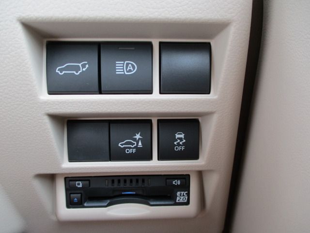 TOYOTA LANDCRUISER WAGON 2023 Image 31