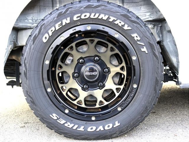 TOYOTA HIACE VAN 4WD 2020 Image 31