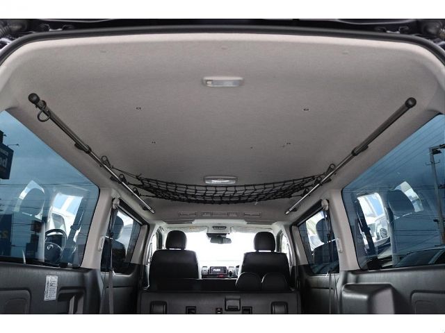 TOYOTA HIACE VAN 2WD 2018 Image 31