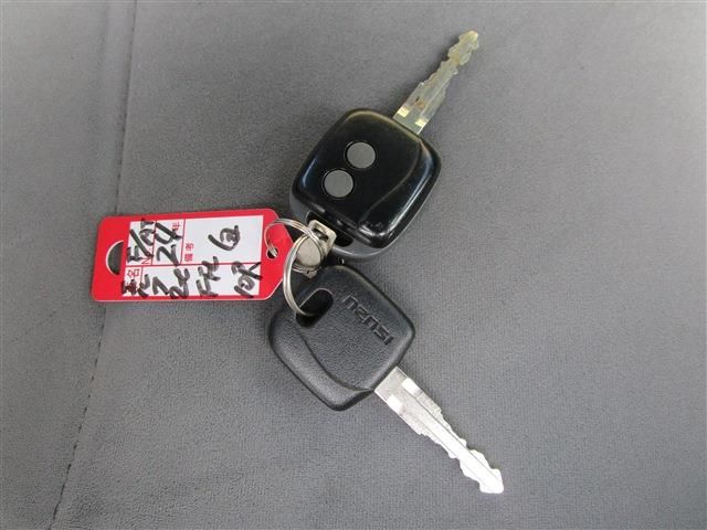 ISUZU  2012 Image 31