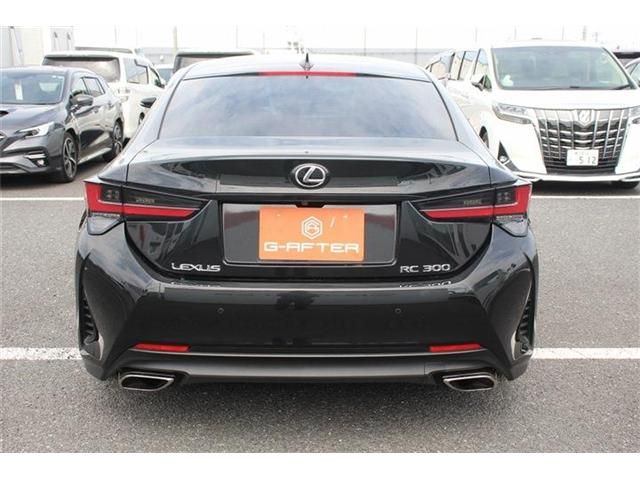 TOYOTA LEXUS RC300 2018 Image 31