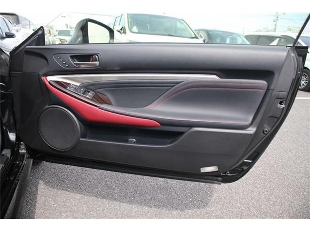 TOYOTA LEXUS RC300 2018 Image 31