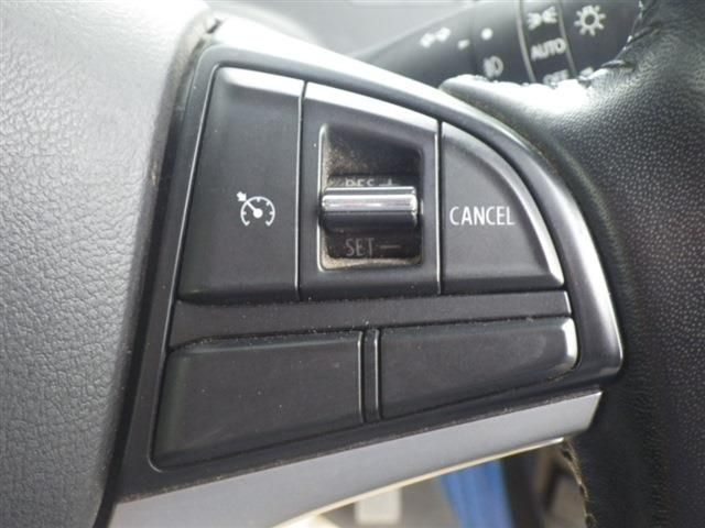 SUZUKI SOLIO BANDIT 4WD 2015 Image 31