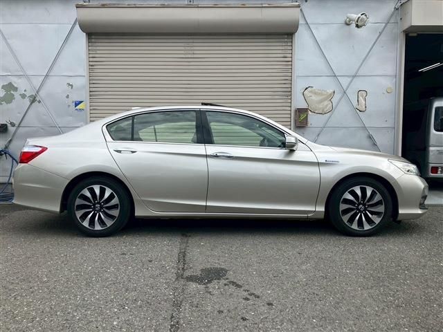 HONDA ACCORD HYBRID 2013 Image 31