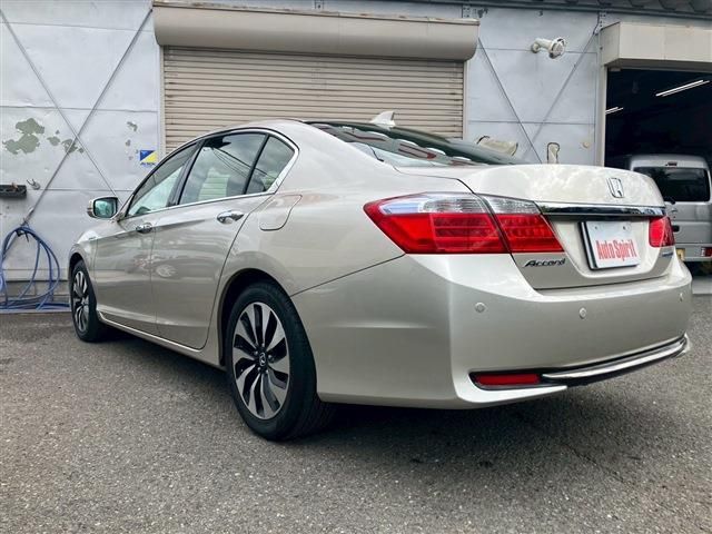 HONDA ACCORD HYBRID 2013 Image 31