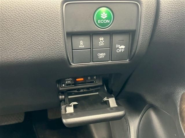 HONDA ACCORD HYBRID 2013 Image 31