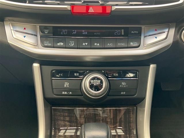 HONDA ACCORD HYBRID 2013 Image 31