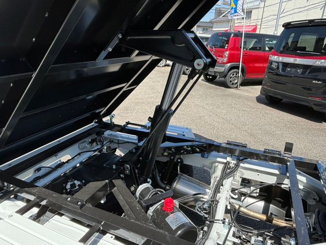 SUZUKI CARRY TRUCK 4WD 2025 Image 31