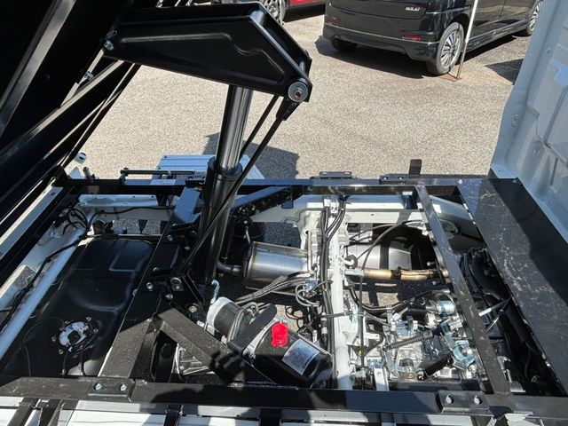 SUZUKI CARRY TRUCK 4WD 2025 Image 31