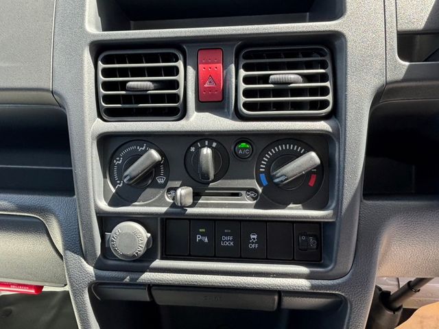 SUZUKI CARRY TRUCK 4WD 2025 Image 31