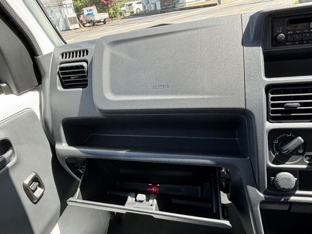 SUZUKI CARRY TRUCK 4WD 2025 Image 31