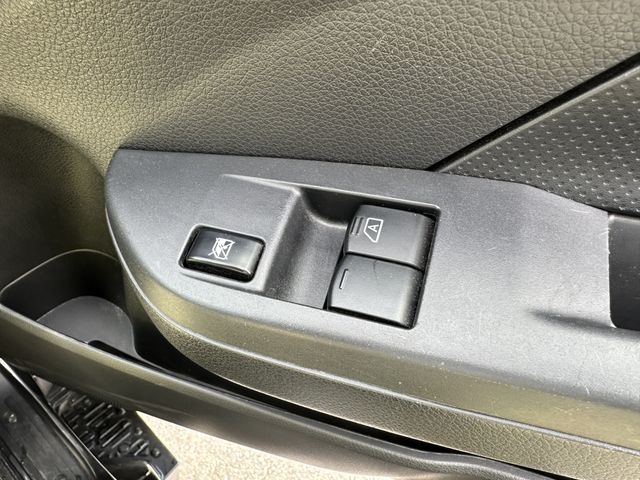 NISSAN CARAVAN VAN 1.2T 2WD 2023 Image 31