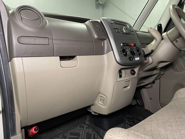 DAIHATSU TANTO 2010 Image 31