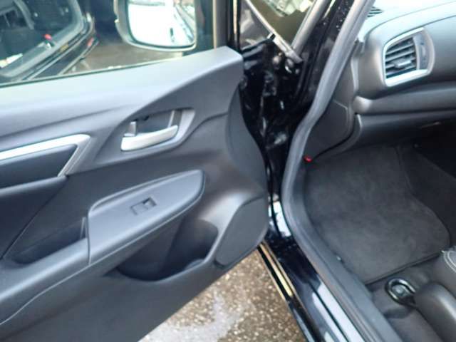 HONDA FIT 2017 Image 31