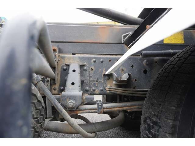 ISUZU ELF 2017 Image 31