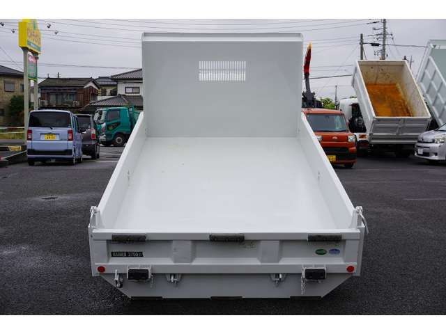 ISUZU ELF 2017 Image 31