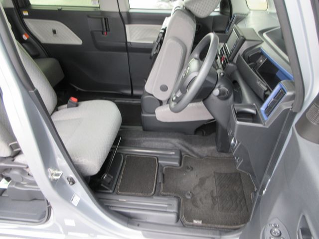 DAIHATSU TANTO 4WD 2021 Image 31