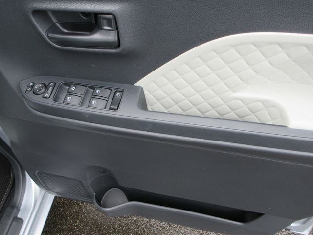 DAIHATSU TANTO 4WD 2021 Image 31