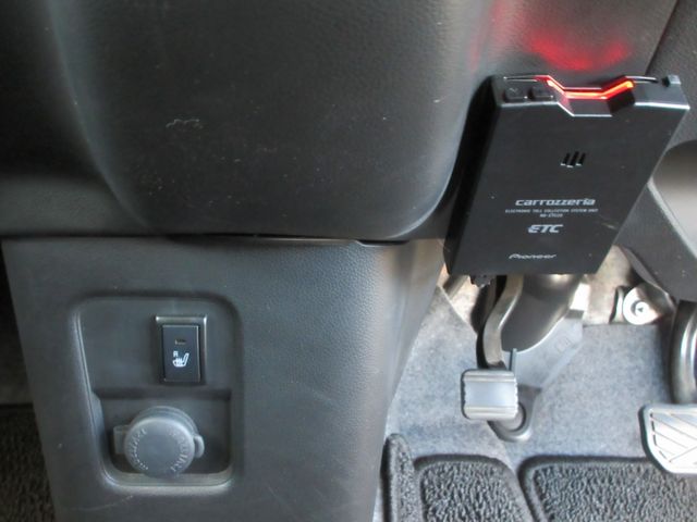 SUZUKI WAGON R 2018 Image 31