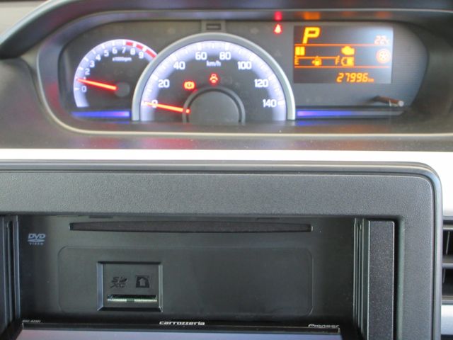 SUZUKI WAGON R 2018 Image 31