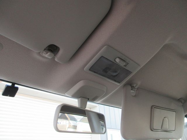 SUZUKI WAGON R 2018 Image 31