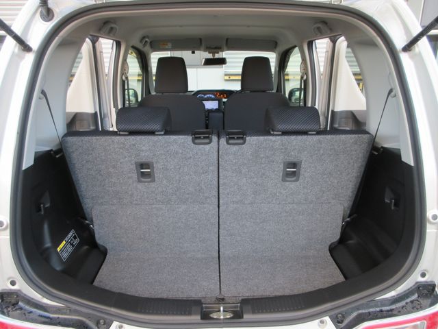 SUZUKI WAGON R 2018 Image 31