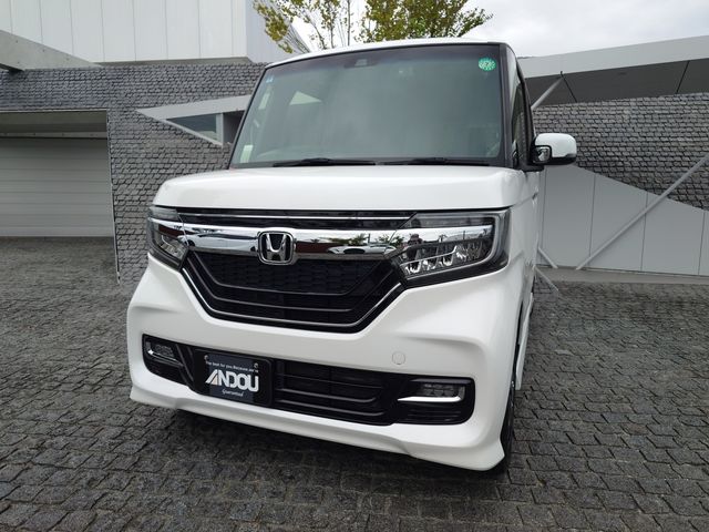 HONDA N BOX CUSTOM 2020 Image 31