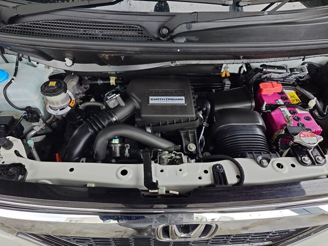 HONDA N BOX CUSTOM 2020 Image 31