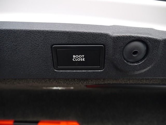 BENTLEY COUPE 2012 Image 31