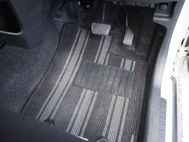 DAIHATSU CAST ACTIVA 2018 Image 31