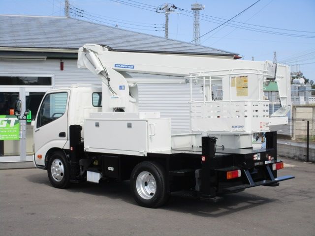 HINO DUTRO 2012 Image 31