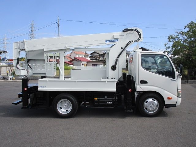 HINO DUTRO 2012 Image 31