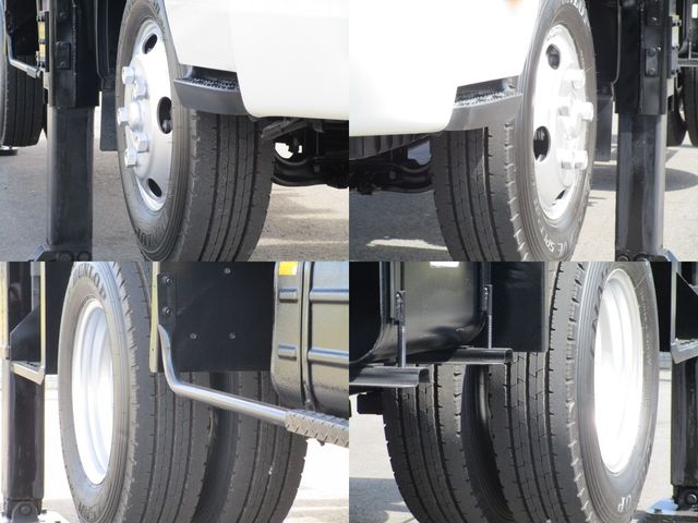 HINO DUTRO 2012 Image 31