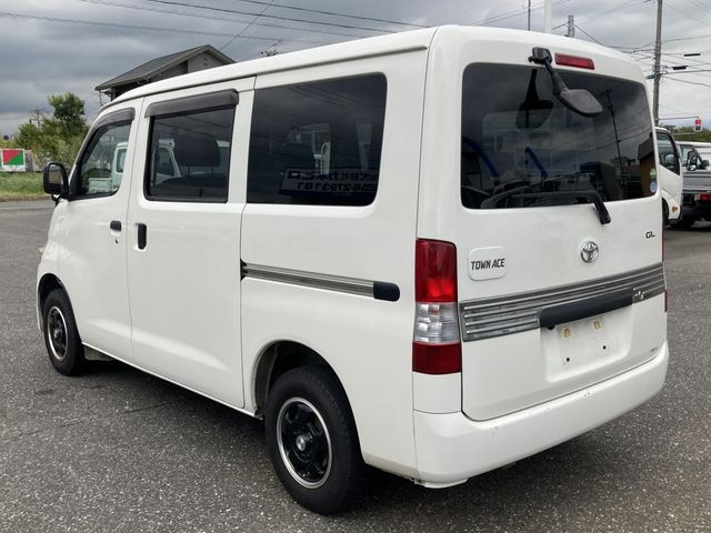 TOYOTA TOWNACE VAN 2WD 2019 Image 31