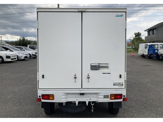 DAIHATSU HIJET TRUCK 4WD 2014 Image 31
