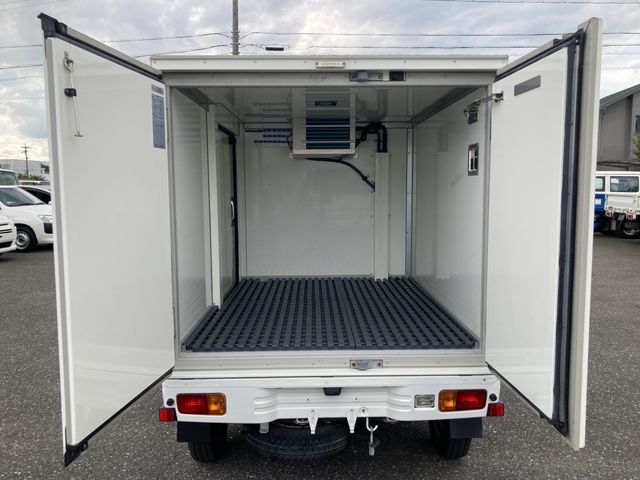 DAIHATSU HIJET TRUCK 4WD 2014 Image 31