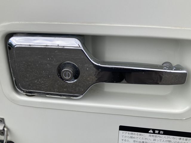 DAIHATSU HIJET TRUCK 4WD 2014 Image 31