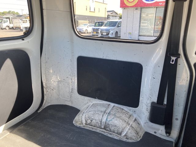 TOYOTA LITEACE VAN 4WD 2015 Image 31