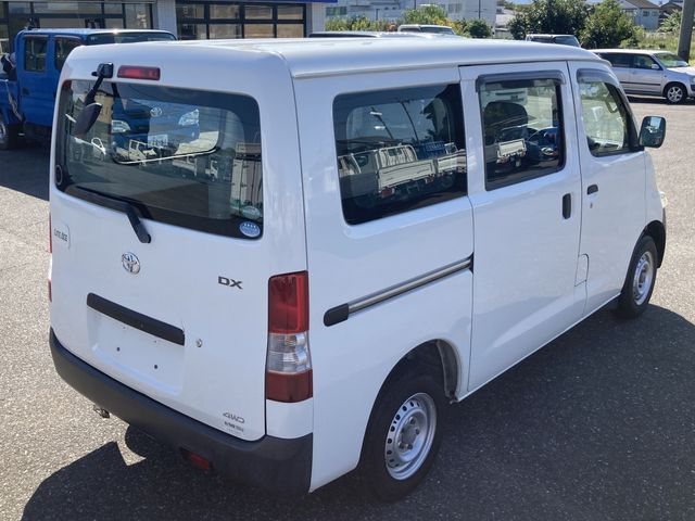 TOYOTA LITEACE VAN 4WD 2015 Image 31