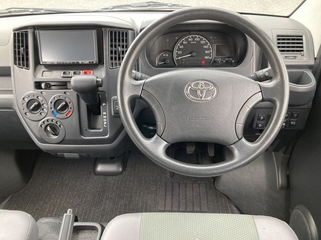TOYOTA TOWNACE VAN 4WD 2021 Image 31