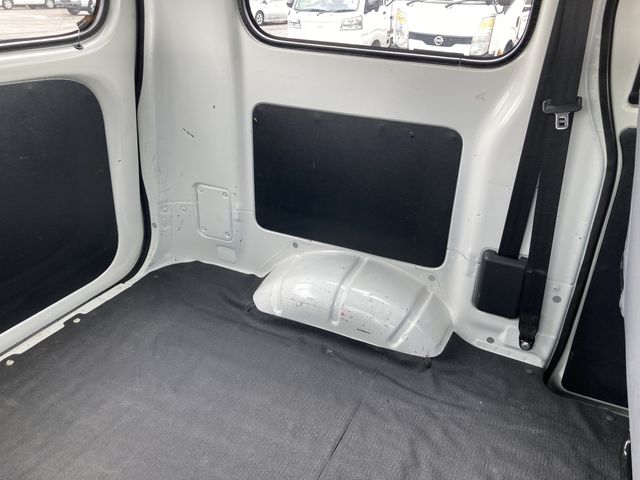 TOYOTA TOWNACE VAN 4WD 2021 Image 31