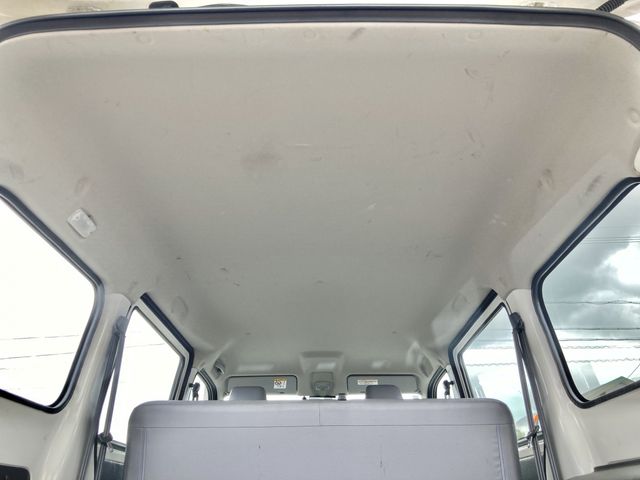 TOYOTA TOWNACE VAN 4WD 2021 Image 31