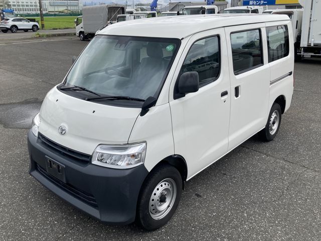 TOYOTA TOWNACE VAN 4WD 2021 Image 31