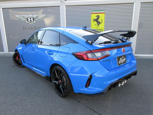 HONDA CIVIC HATCHBACK 2025 Image 31