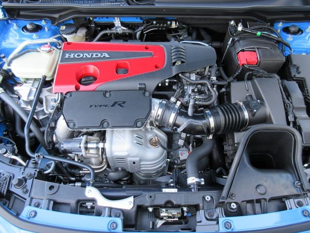 HONDA CIVIC HATCHBACK 2025 Image 31