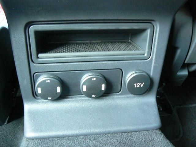 JAGUAR F-PACE 2017 Image 31