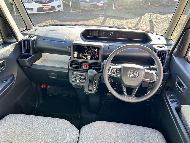 DAIHATSU TANTO 2022 Image 31