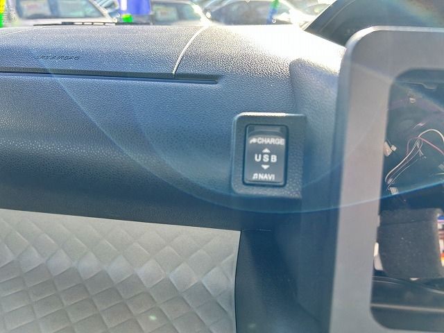 DAIHATSU TANTO 2022 Image 31